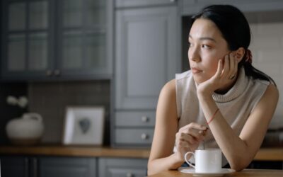 How Is Clinical Depression Different from a Temporary Reaction to a Difficult Situation?